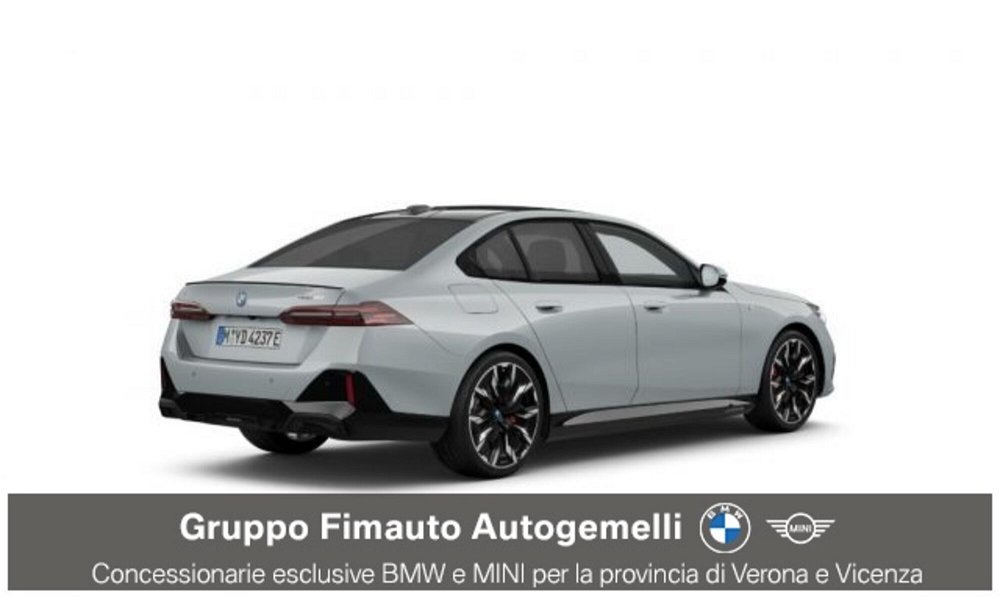BMW i5 i5 eDrive 40 MSport nuova a Verona (2)
