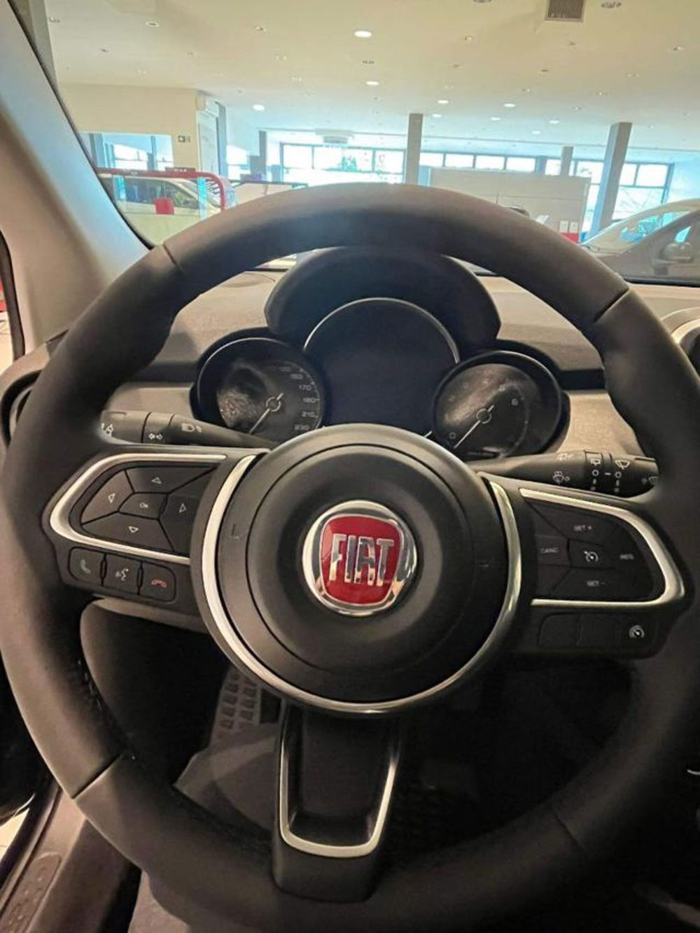 Fiat 500X nuova a Padova (7)