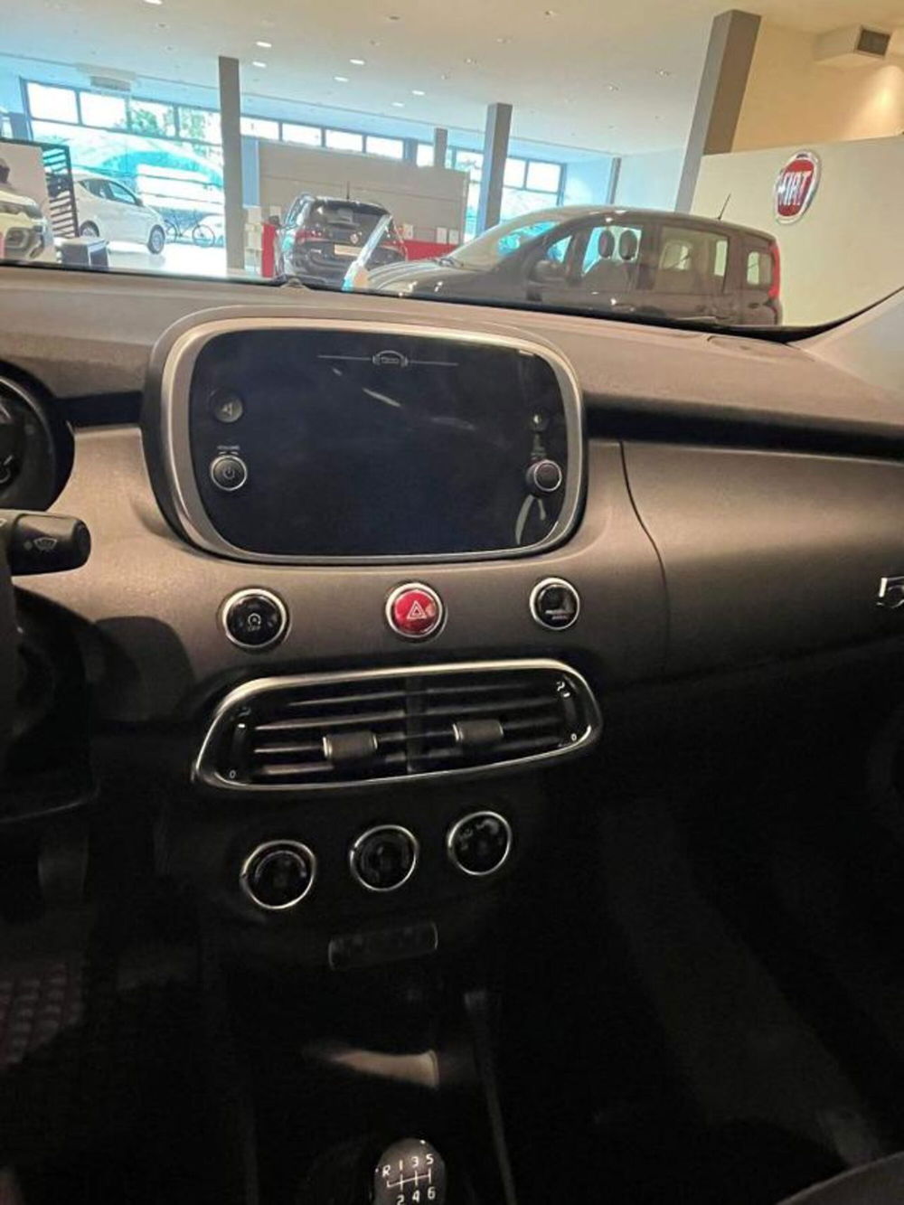 Fiat 500X nuova a Padova (8)