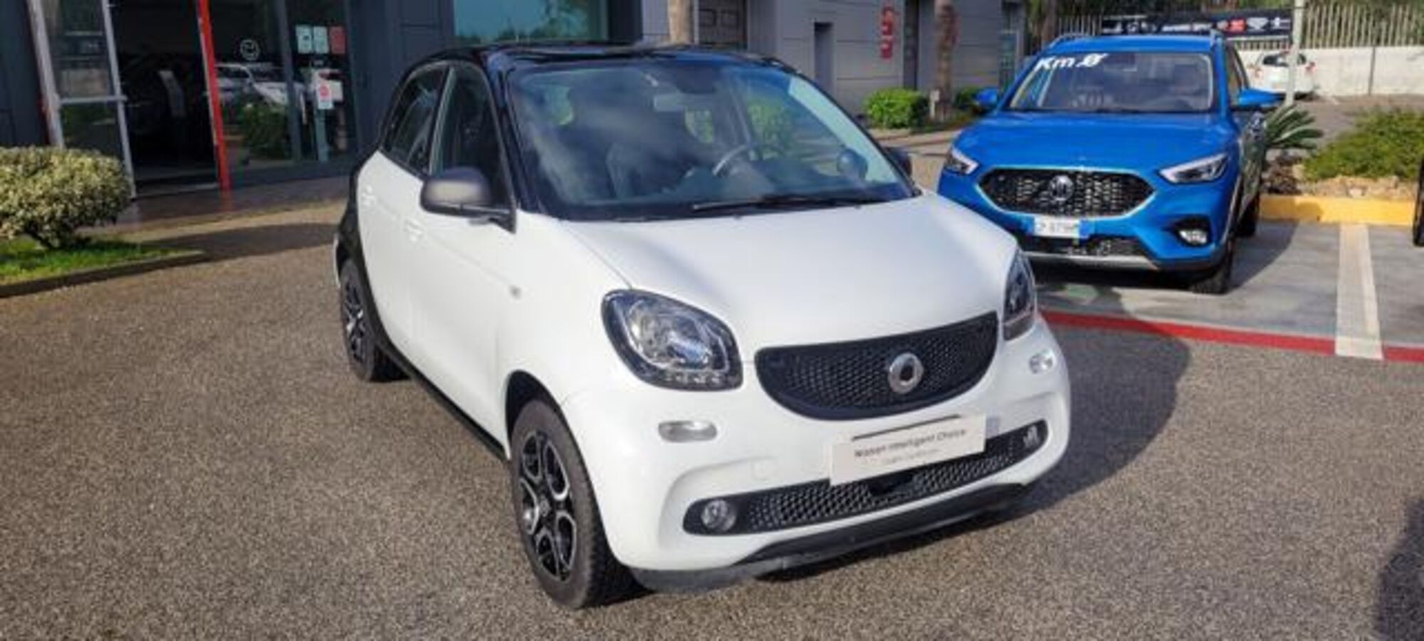 smart forfour forfour 70 1.0 twinamic Passion  del 2018 usata a Monte di Procida