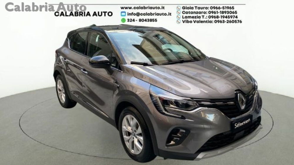 Renault Captur Plug-in Hybrid E-Tech 160 CV Intens  del 2020 usata a Gioia Tauro (2)