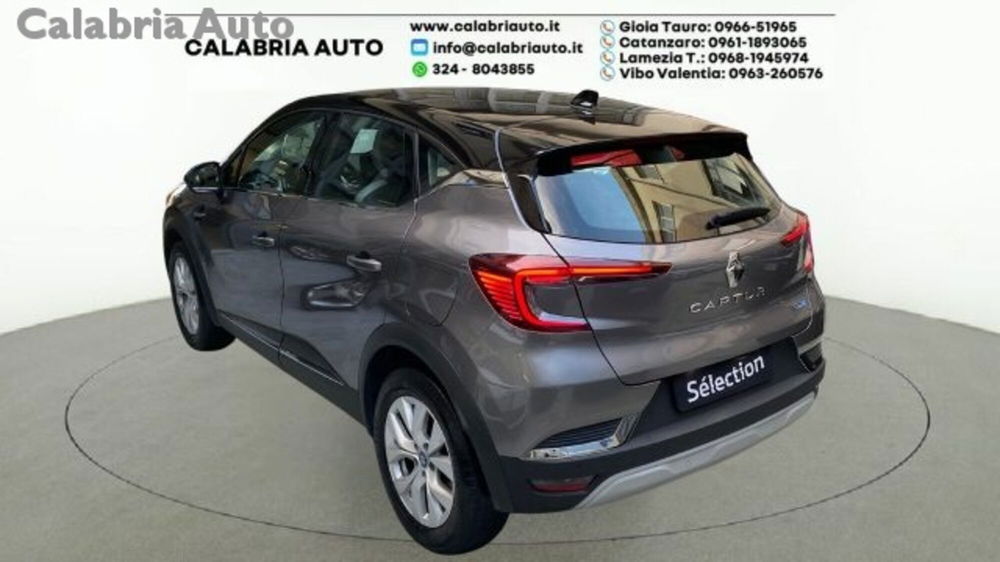 Renault Captur Plug-in Hybrid E-Tech 160 CV Intens  del 2020 usata a Gioia Tauro (3)