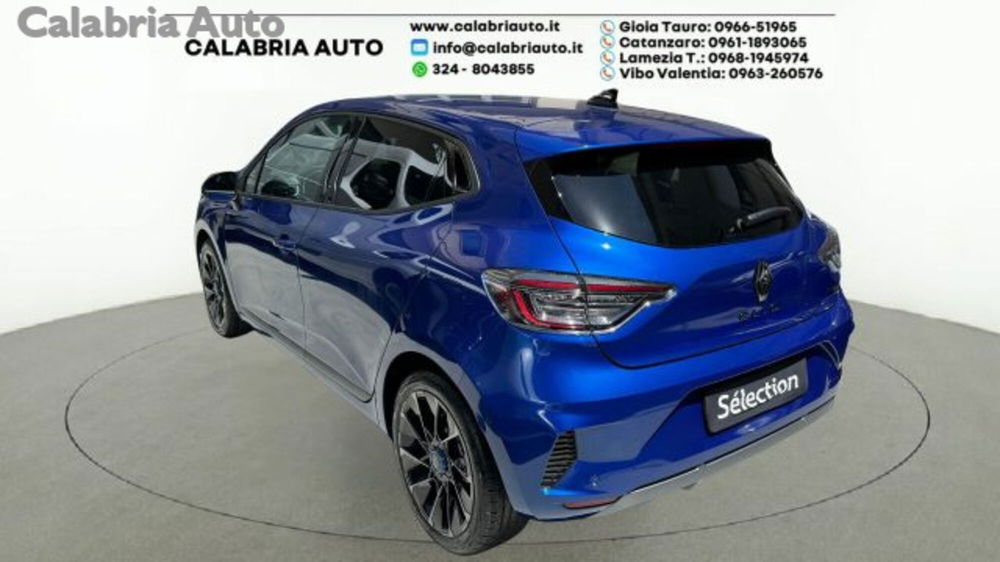 Renault Clio Full Hybrid E-Tech 145 CV 5 porte Esprit Alpine nuova a Gioia Tauro (3)