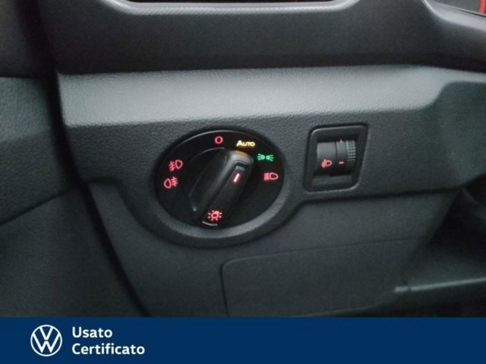 Volkswagen T-Cross usata a Vicenza (17)