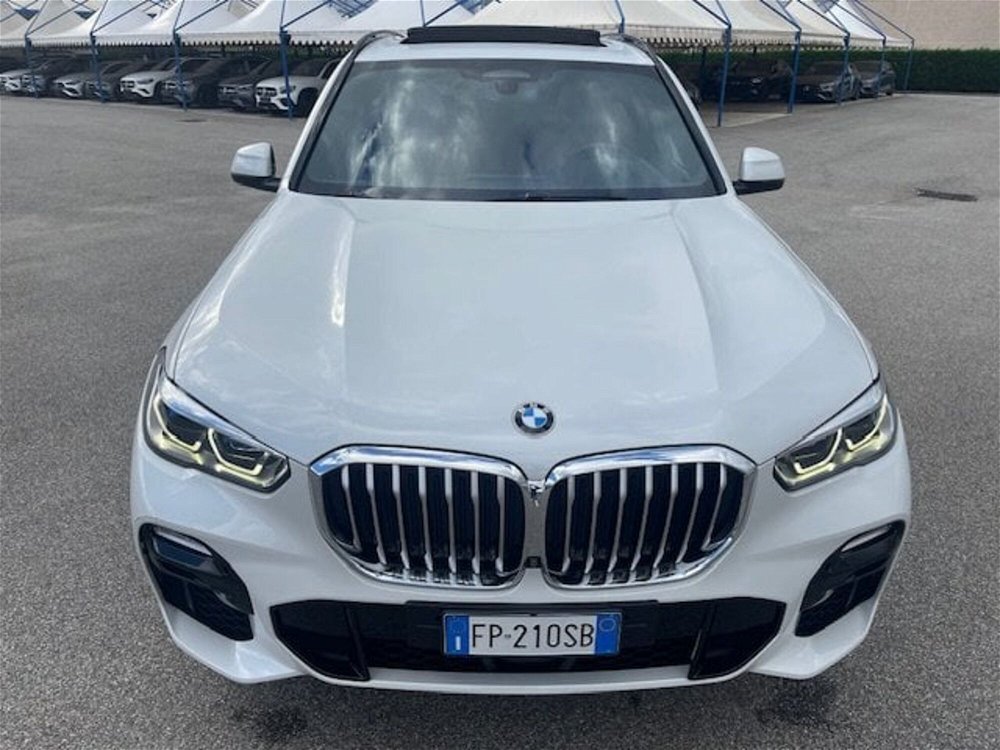 BMW X5 xDrive30d Msport del 2018 usata a Rende (2)