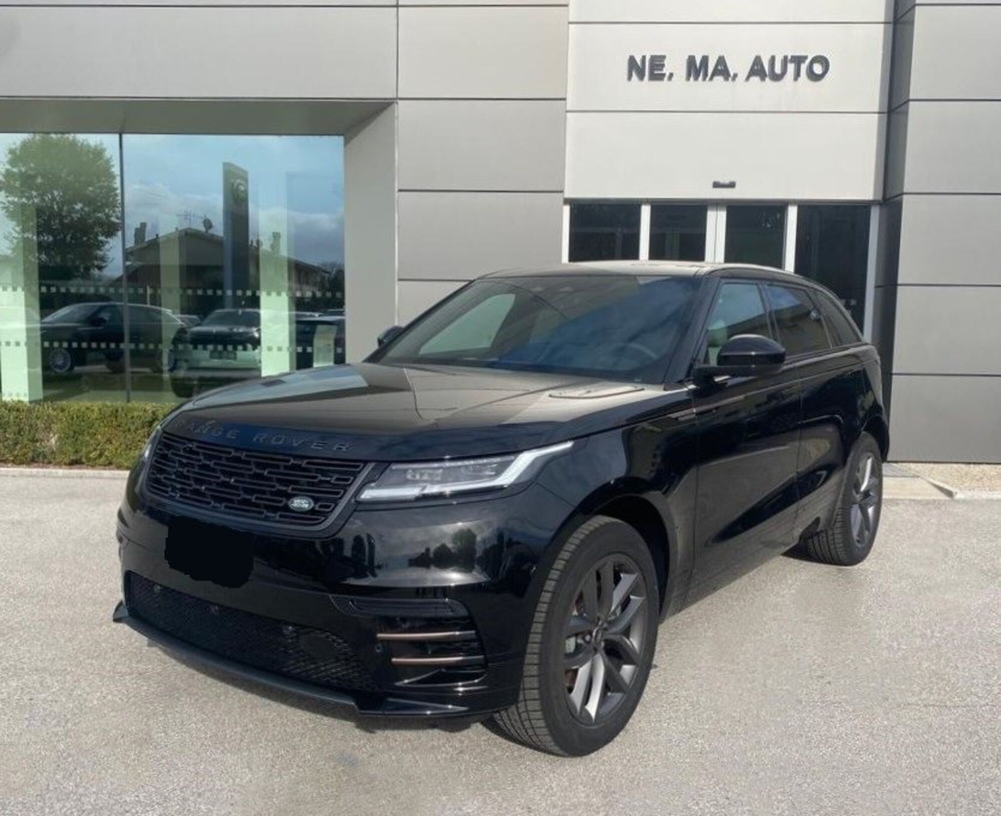 Land Rover Range Rover Velar 2.0D I4 204 CV R-Dynamic SE  del 2023 usata a Pontedera