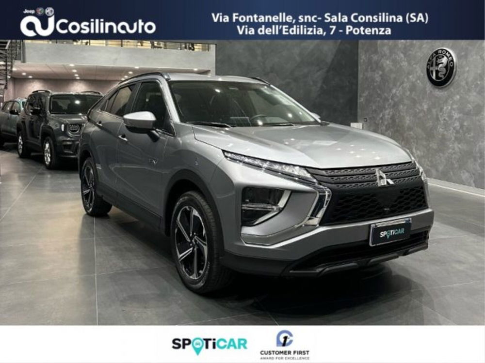 Mitsubishi Eclipse Cross 2.4 MIVEC 4WD PHEV Intense del 2022 usata a Sala Consilina (3)