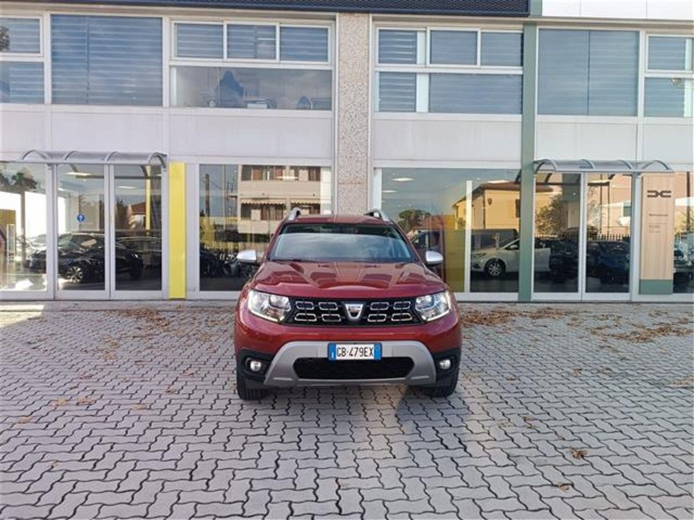 Dacia Duster 1.0 TCe 100 CV ECO-G 4x2 Prestige  del 2020 usata a Livorno (2)