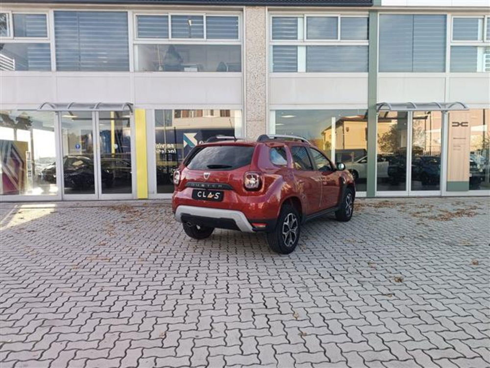 Dacia Duster usata a Livorno (8)