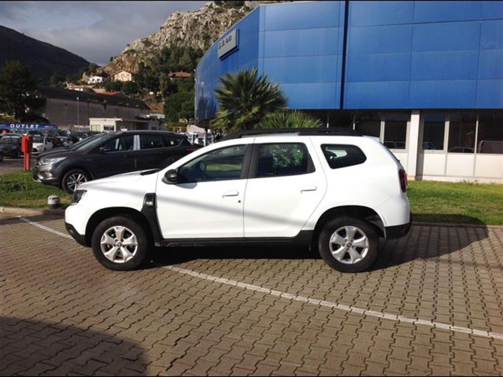 Dacia Duster nuova a Palermo (7)