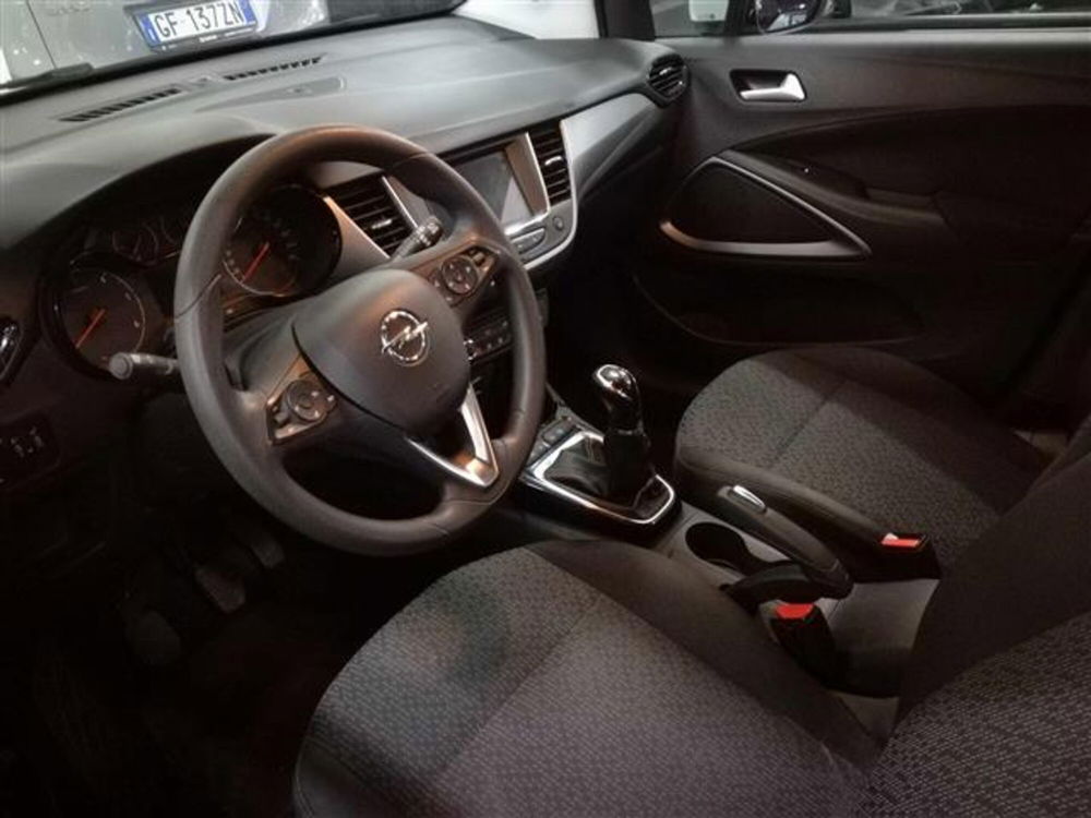 Opel Crossland X usata a Napoli (6)