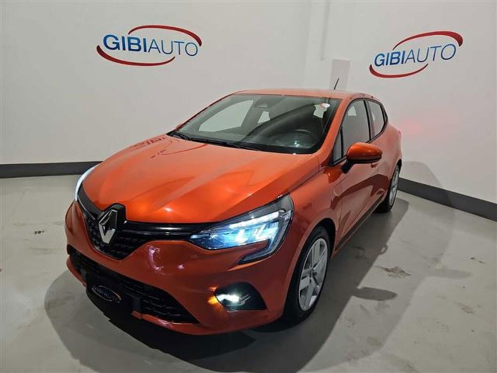 Renault Clio Blue dCi 100 CV 5 porte Business del 2022 usata a Palermo (2)