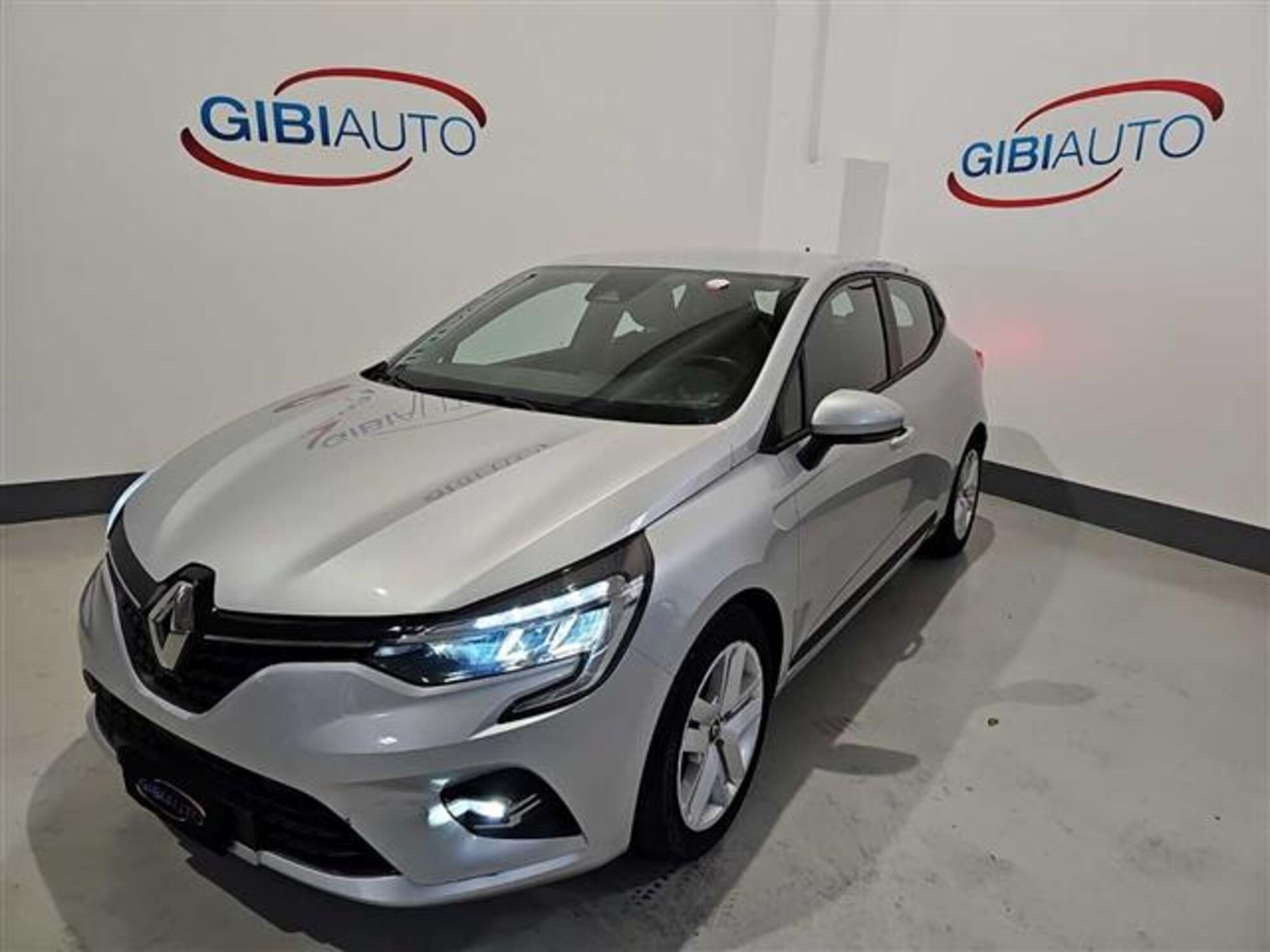 Renault Clio Blue dCi 100 CV 5 porte Business del 2022 usata a Palermo