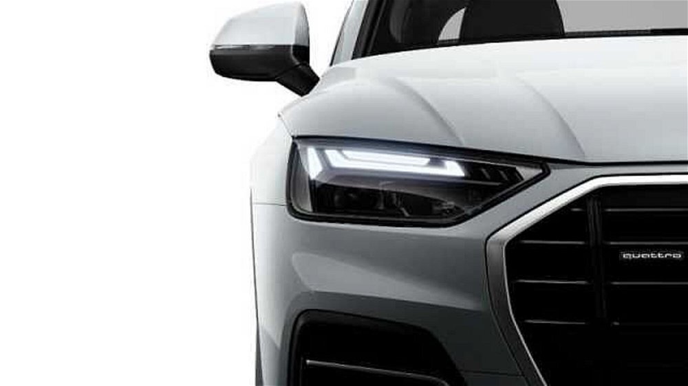 Audi Q5 50 TFSI e quattro S tronic Business Design nuova a Altavilla Vicentina (2)