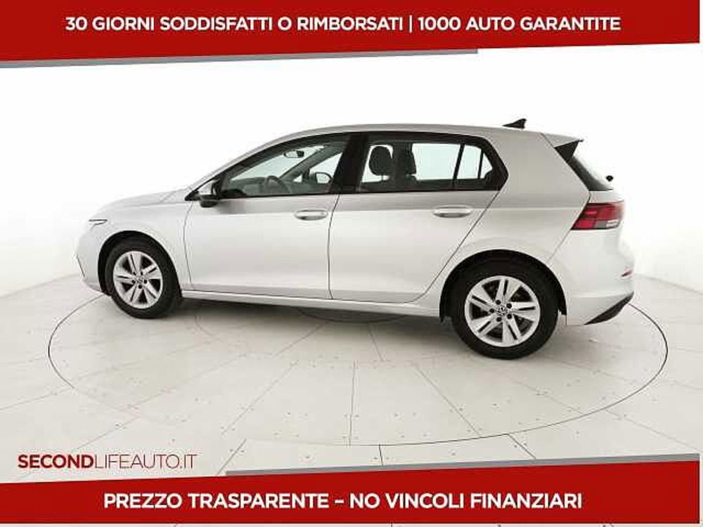 Volkswagen Golf Variant 1.0 eTSI EVO DSG Life del 2021 usata a San Giovanni Teatino (2)