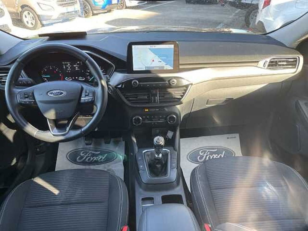 Ford Kuga 2.0 EcoBlue Hybrid 150 CV 2WD Titanium  del 2020 usata a Pescara (5)