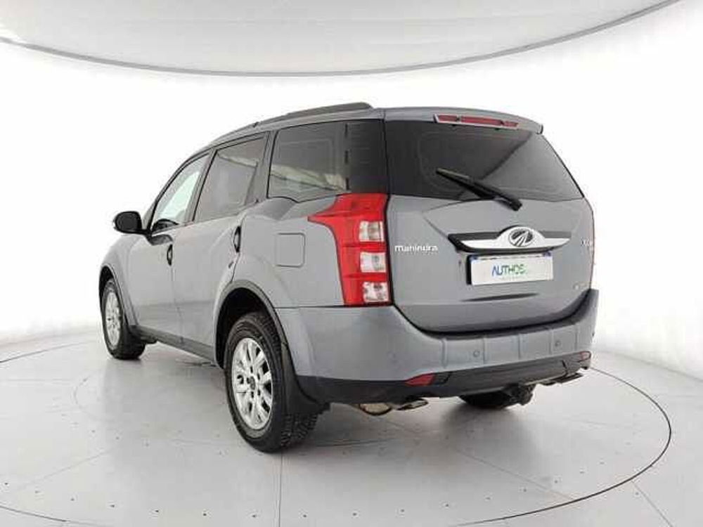 Mahindra XUV500 XUV500 2.2 16V FWD W8  del 2018 usata a Torino (3)