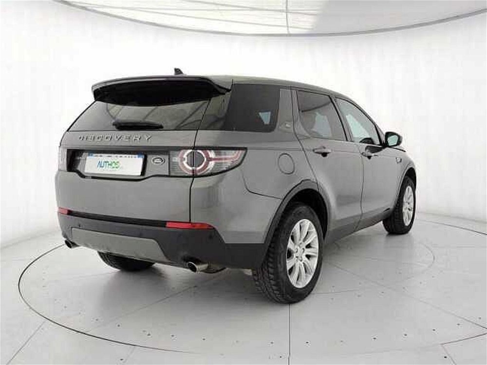 Land Rover Discovery Sport 2.0 TD4 180 CV Pure  del 2016 usata a Torino (4)