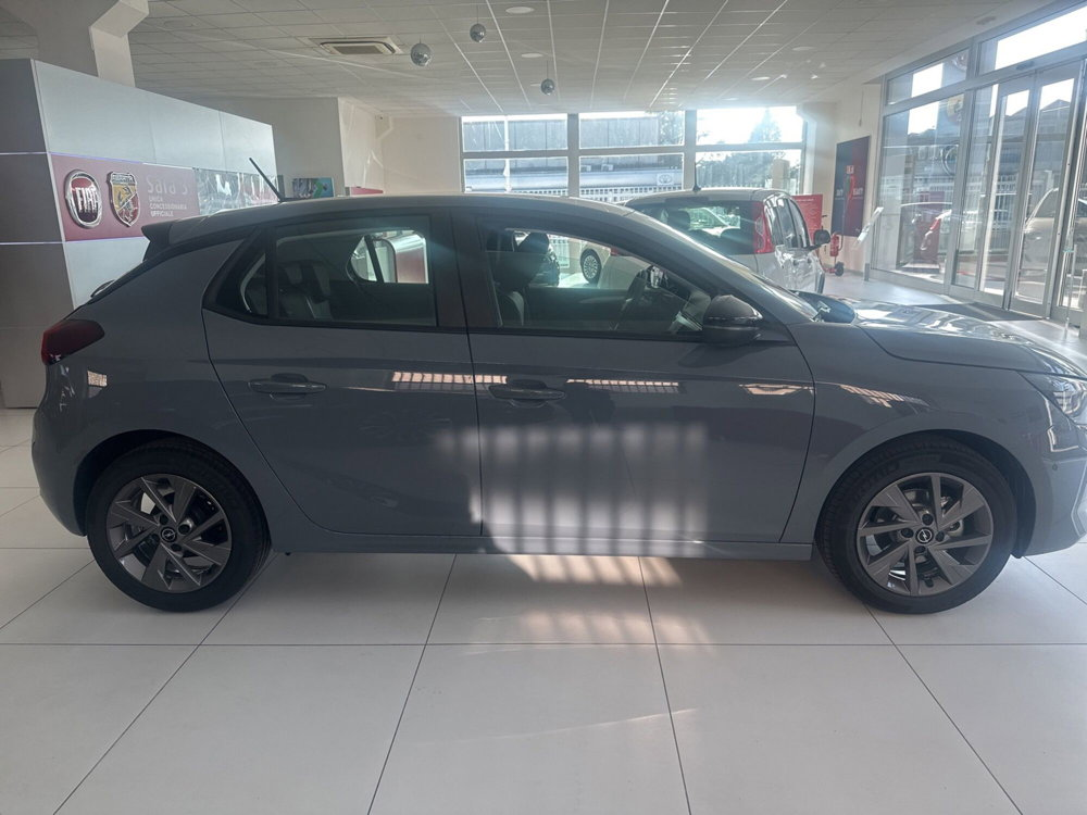 Opel Corsa-e 136 CV 5 porte nuova a Benevento (2)