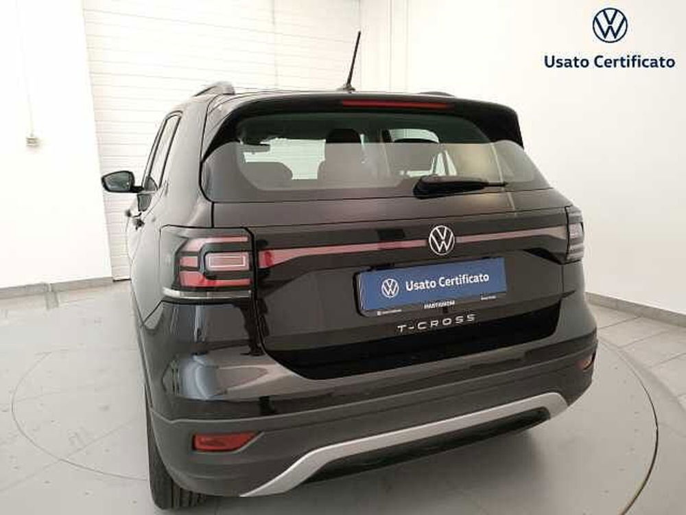 Volkswagen T-Cross usata a Varese (8)