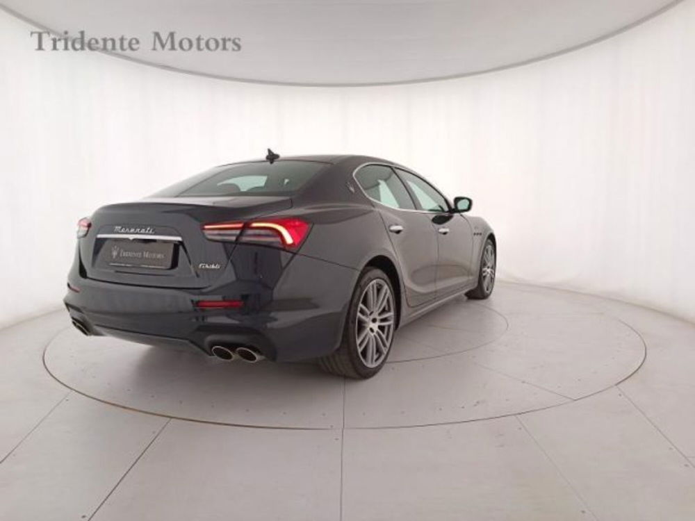 Maserati Ghibli Ghibli MHEV 330 CV GT del 2023 usata a Padova (4)