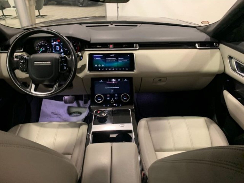 Land Rover Range Rover Velar 2.0D I4 240 CV R-Dynamic S  del 2019 usata a Livorno (4)