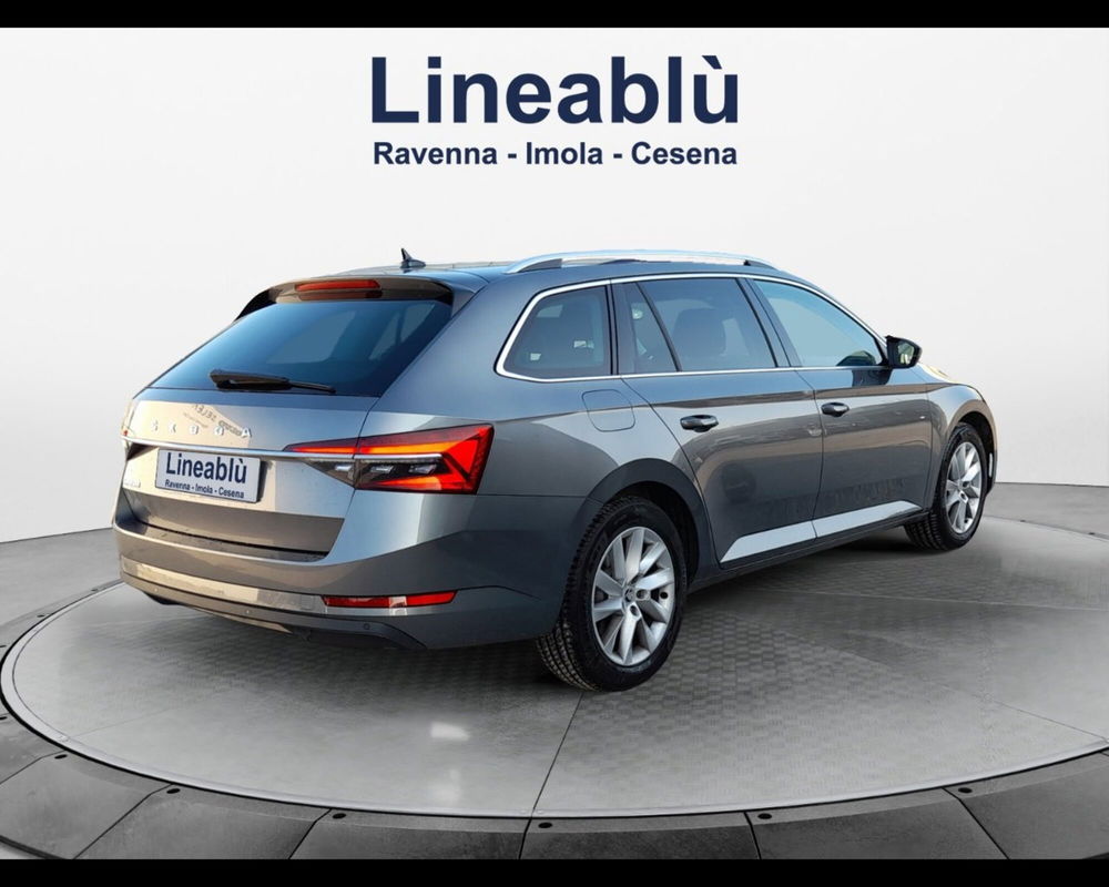 Skoda Superb Station Wagon usata a Ravenna (5)