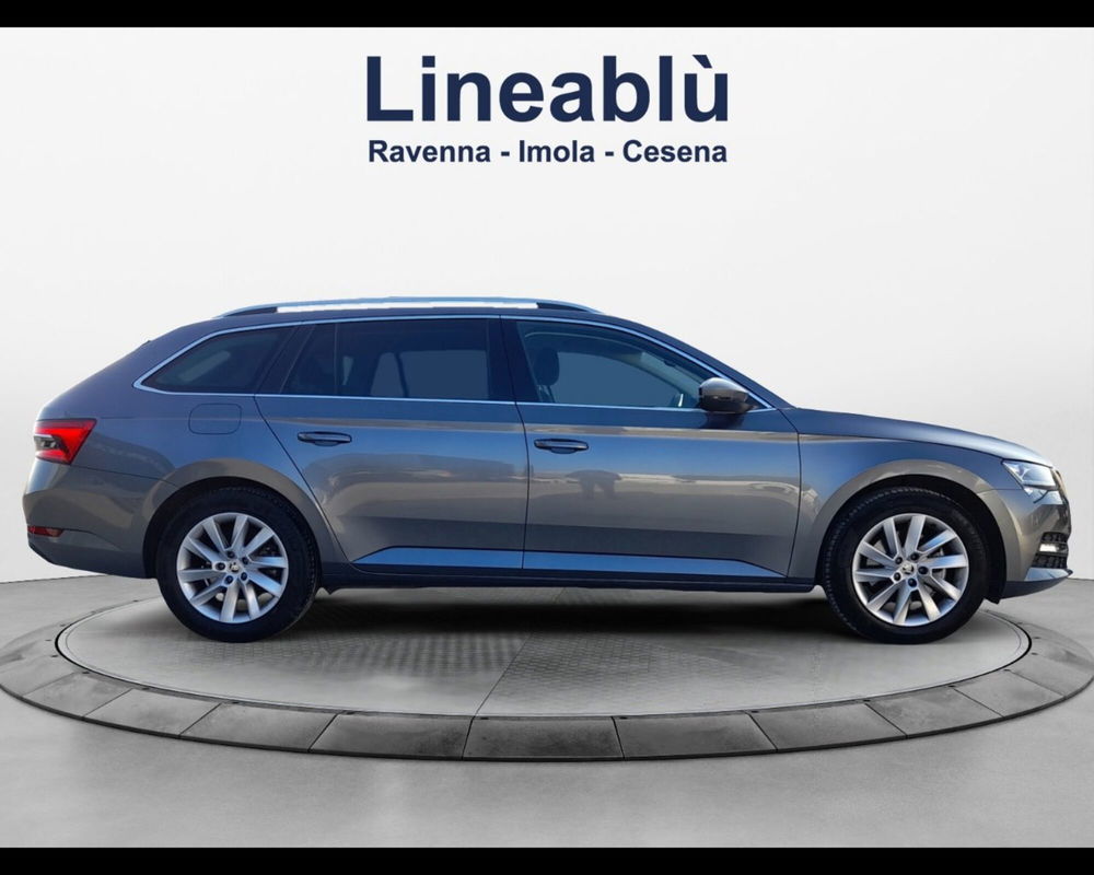 Skoda Superb Station Wagon usata a Ravenna (6)