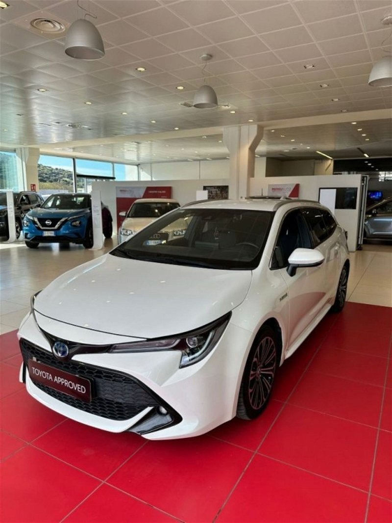 Toyota Corolla Touring Sports 1.8 Hybrid Style  del 2019 usata a Sassari