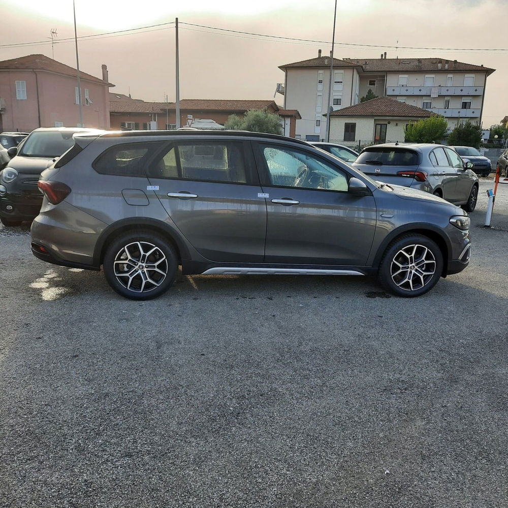 Fiat Tipo Station Wagon nuova a La Spezia (8)