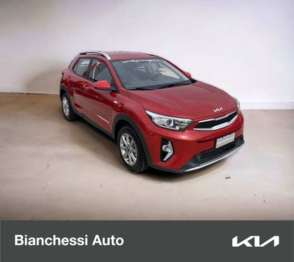 Kia Stonic 1.0 T-GDi 100 CV MHEV MT Urban Special Edition nuova a Madignano (5)