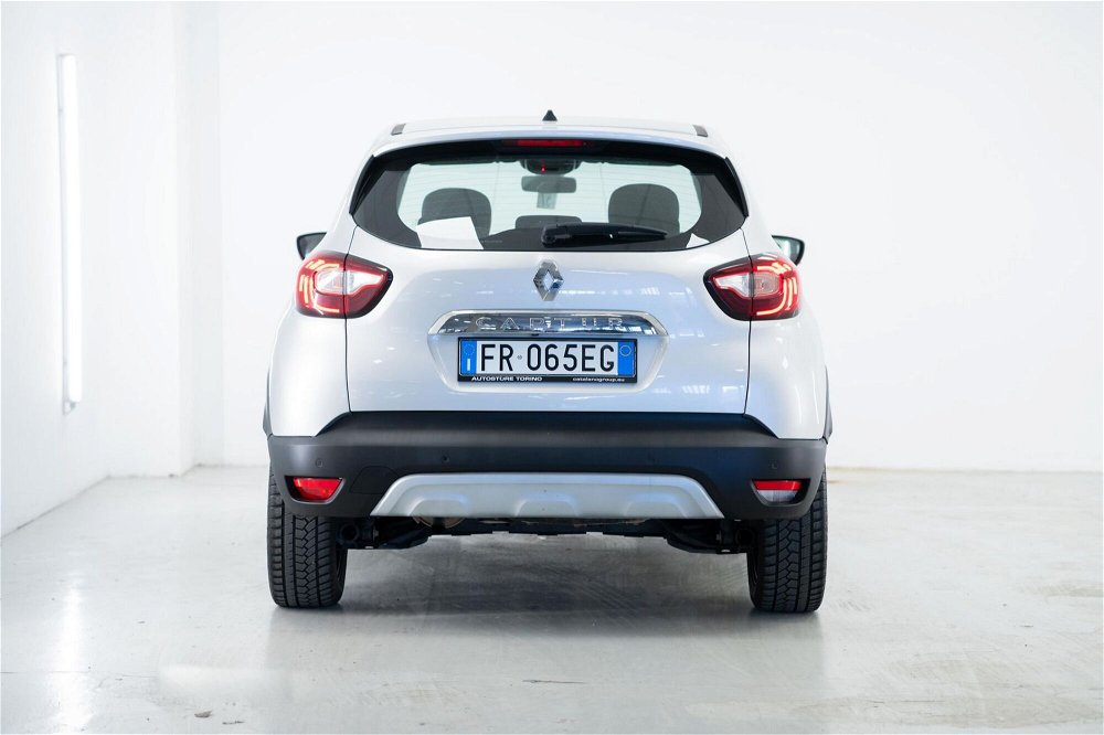 Renault Captur 0.9 TCe 12V 90 CV Start&Stop Intens del 2018 usata a Torino (4)