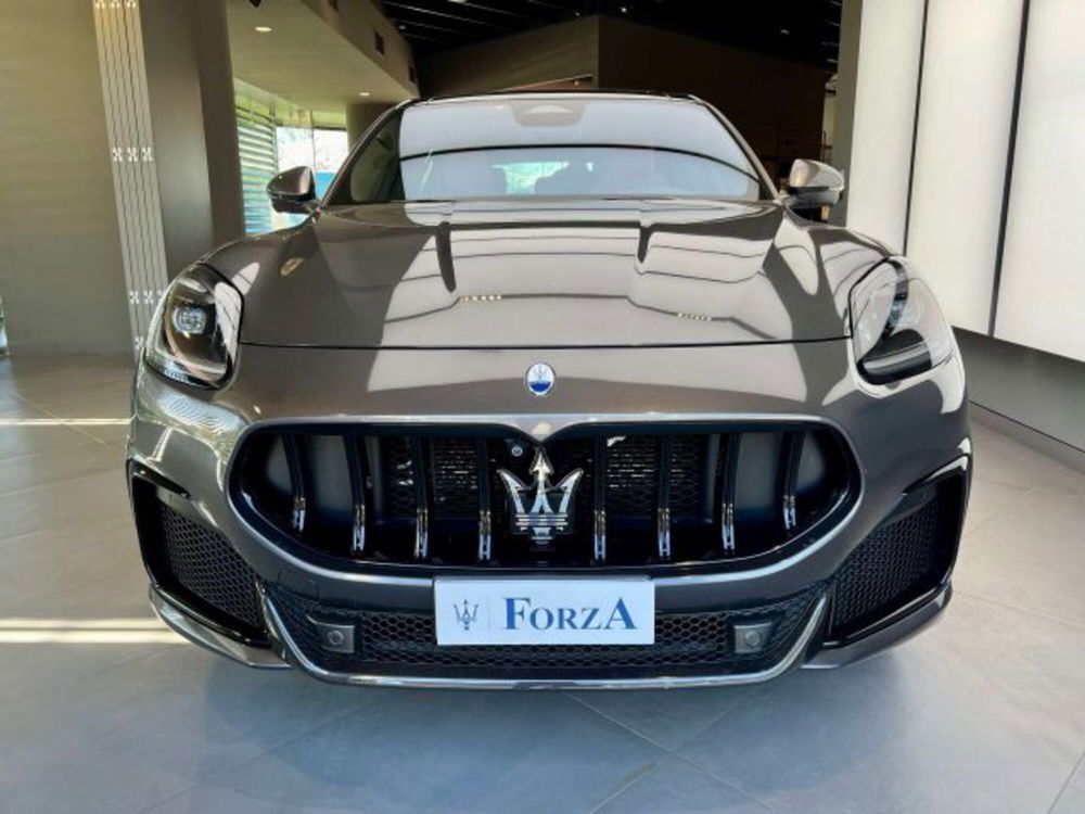 Maserati Grecale usata a Torino (2)