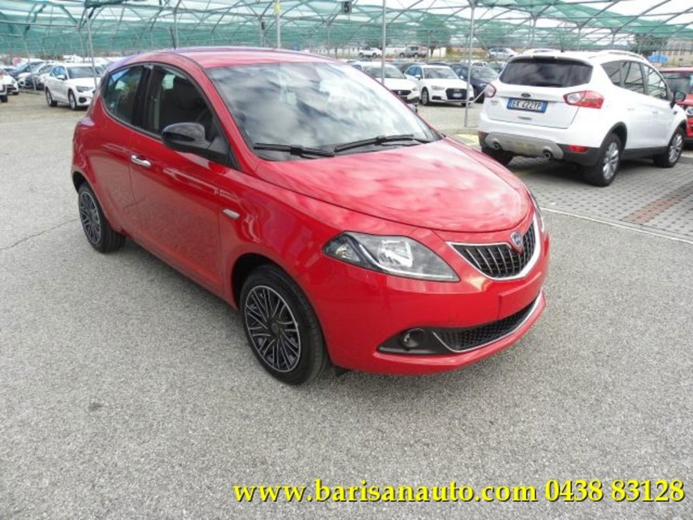 Lancia Ypsilon nuova a Treviso (2)