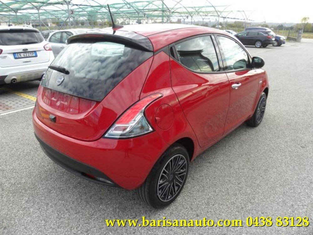 Lancia Ypsilon nuova a Treviso (3)