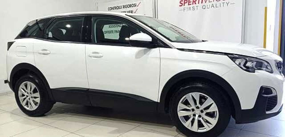 Peugeot 3008 usata a Lecce (2)