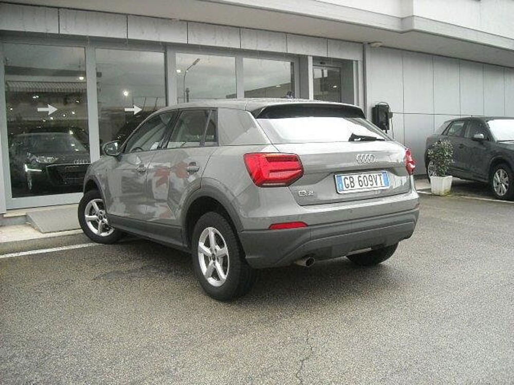 Audi Q2 usata a Lucca (9)