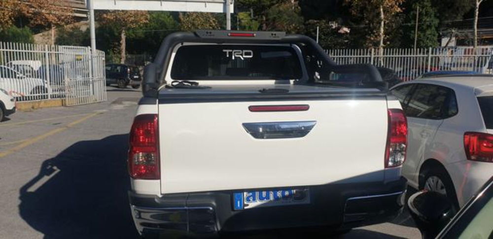 Toyota Hilux usata a Imperia (11)