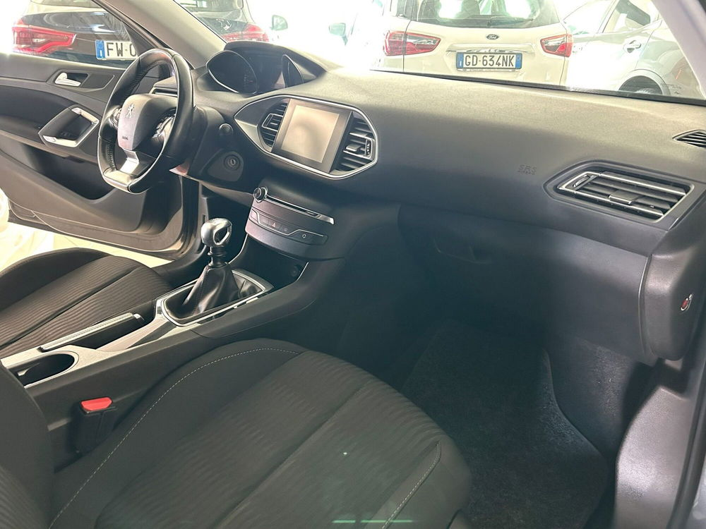 Peugeot 308 SW usata a Ferrara (12)