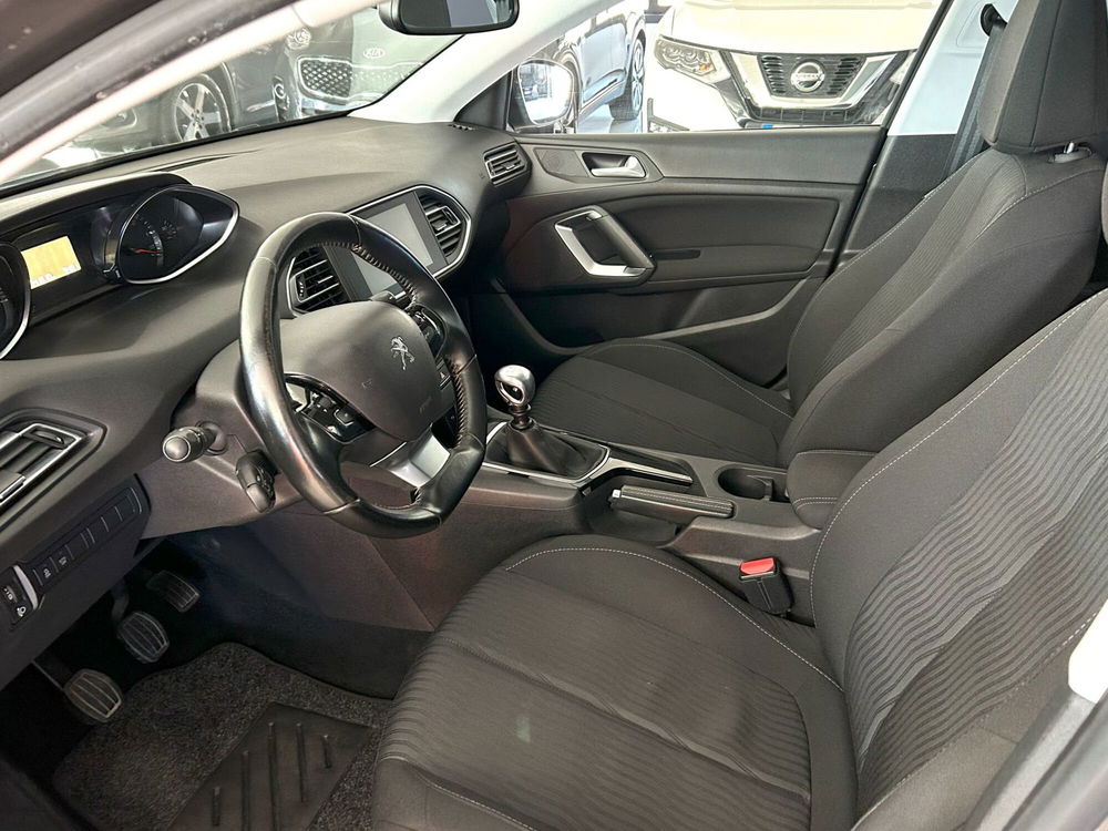 Peugeot 308 SW usata a Ferrara (8)