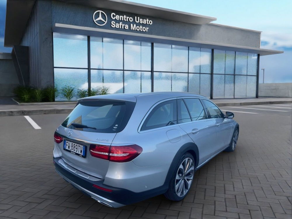 Mercedes-Benz Classe E Station Wagon usata a Cosenza (6)