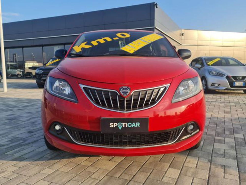 Lancia Ypsilon nuova a Torino (2)