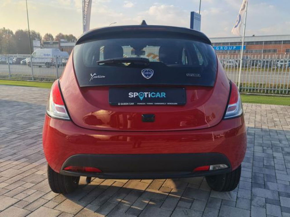 Lancia Ypsilon nuova a Torino (8)