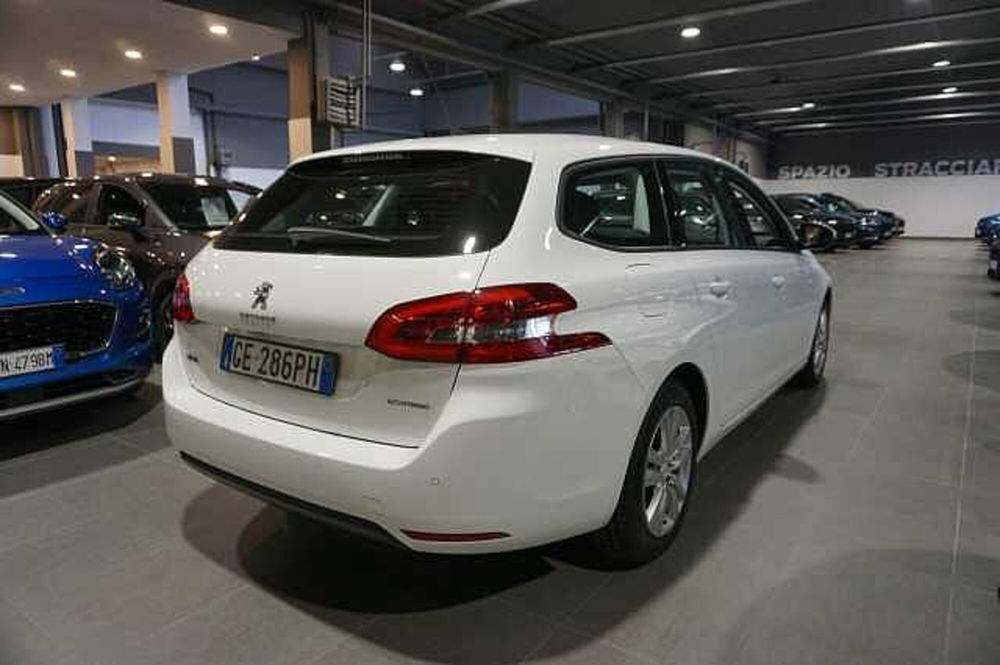 Peugeot 308 SW usata a Bologna (4)