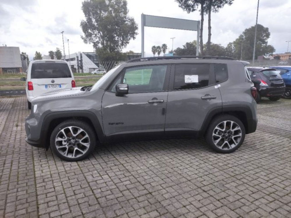 Jeep Renegade nuova a Frosinone (3)