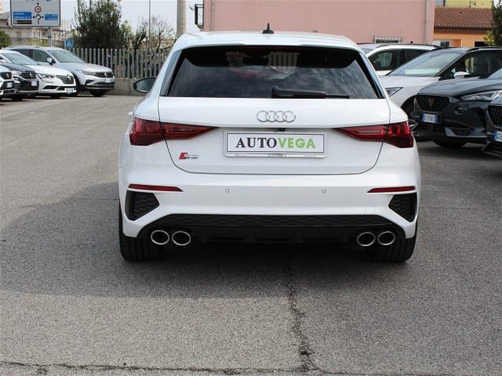 Audi S3 Sportback 2.0 TFSI quattro  del 2021 usata a Vicenza (5)