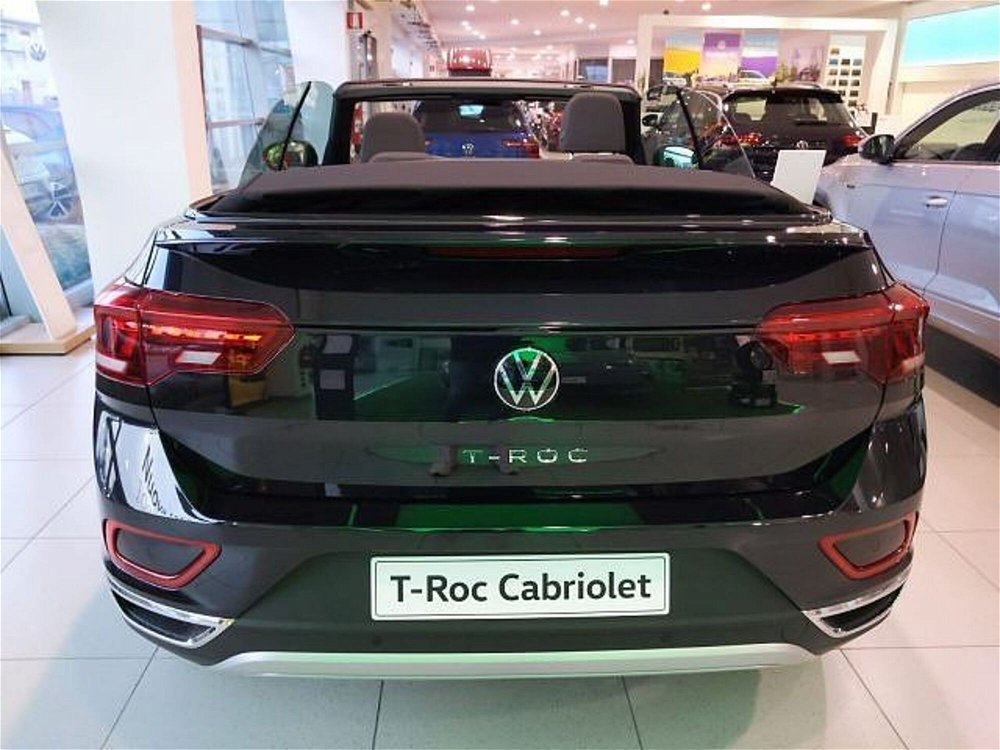 Volkswagen T-Roc Cabrio 1.5 TSI ACT DSG Style  nuova a Vicenza (3)