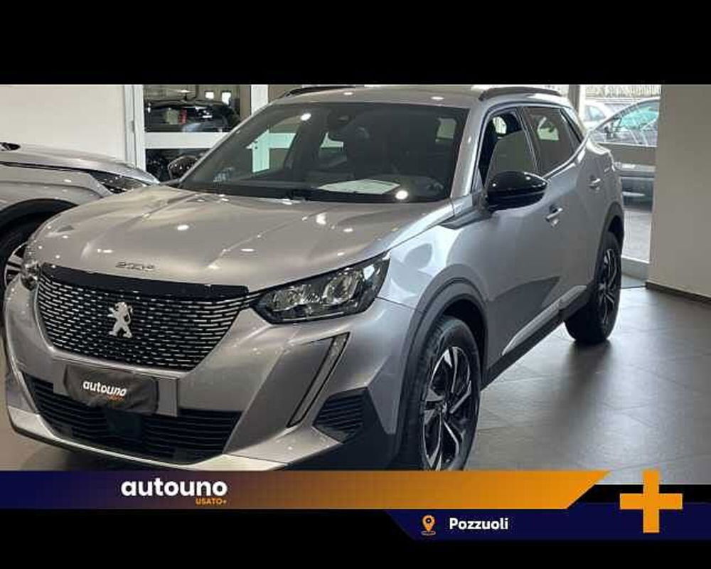 Peugeot 2008 PureTech 100 S&S Allure Navi Pack del 2023 usata a Pozzuoli