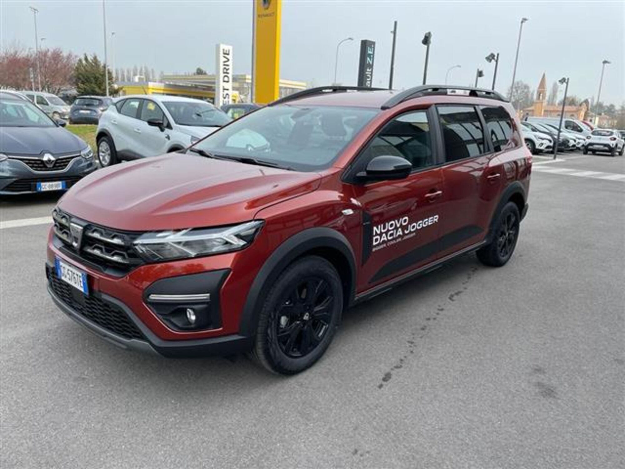 Dacia Jogger 1.0 tce Extreme UP 110cv 7p.ti del 2022 usata a Mirandola