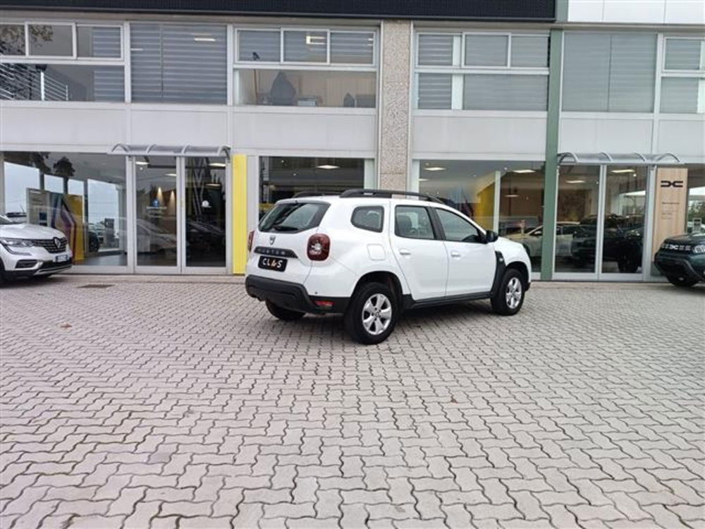 Dacia Duster usata a Livorno (7)